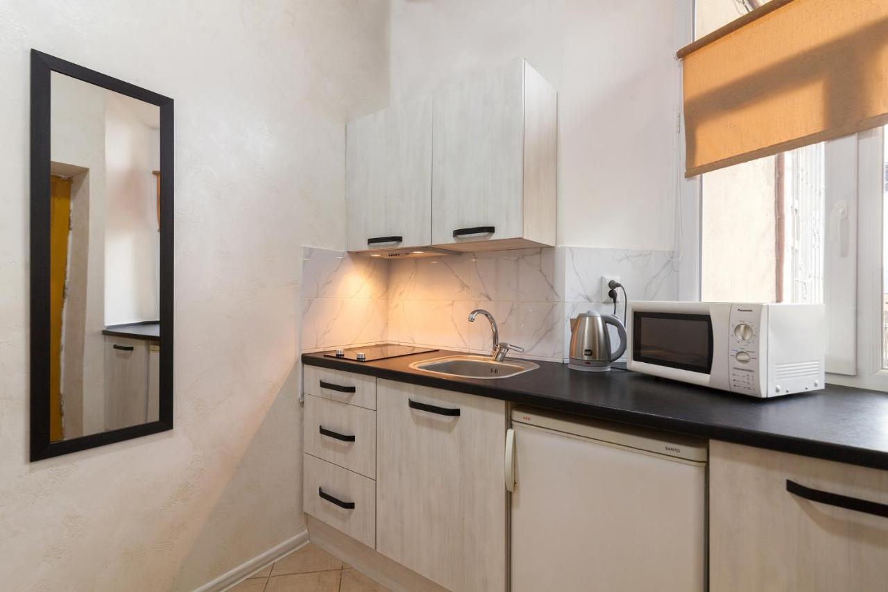 Leogrand Apartments Panteleimona Kulisha 27 إلفيف المظهر الخارجي الصورة